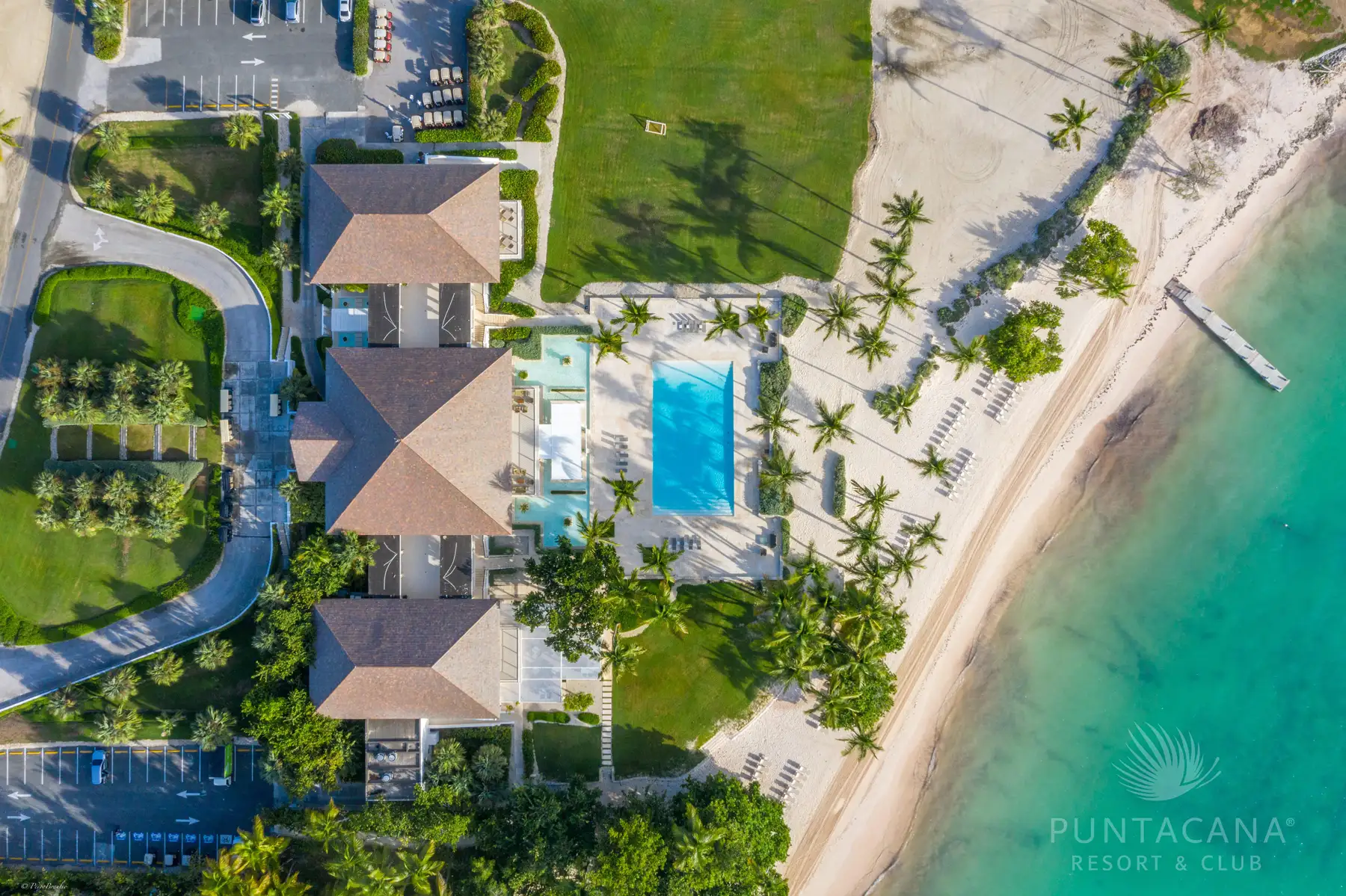 Villa Tartaruga | Modern 8-Bedroom Ocean-View Villa with Cinema, Gym, Hot Tub & Full Staff
