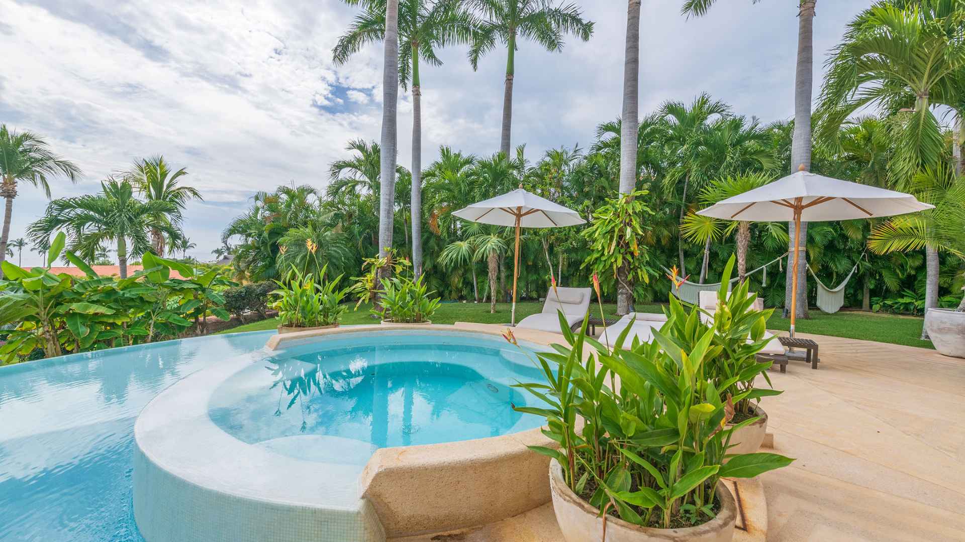 Casa%20alamanda%20punta%20mita%20(1)