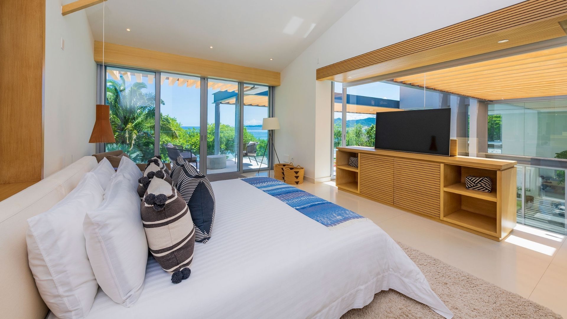 Casa Brisa – 7-Bedroom Ocean-View Villa in Kupuri Estates, Punta Mita — space 45