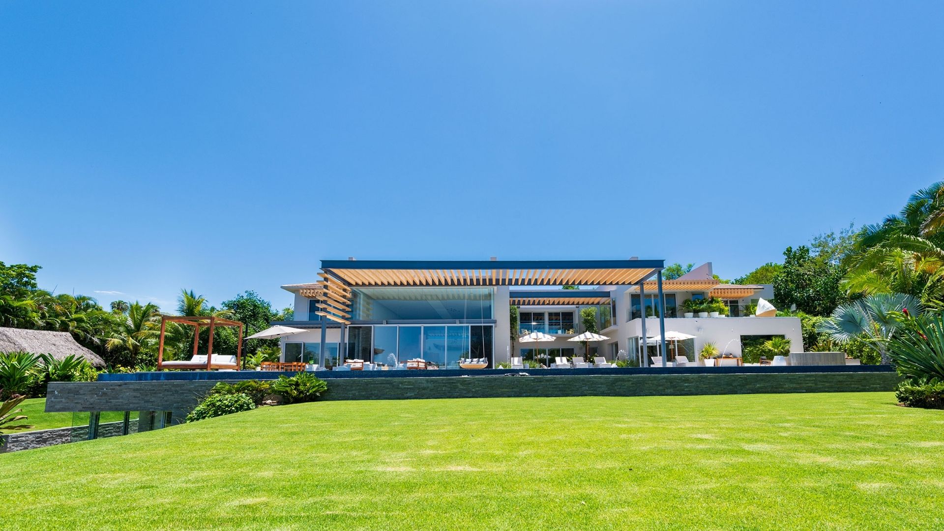 Casa Brisa – 7-Bedroom Ocean-View Villa in Kupuri Estates, Punta Mita — space 46