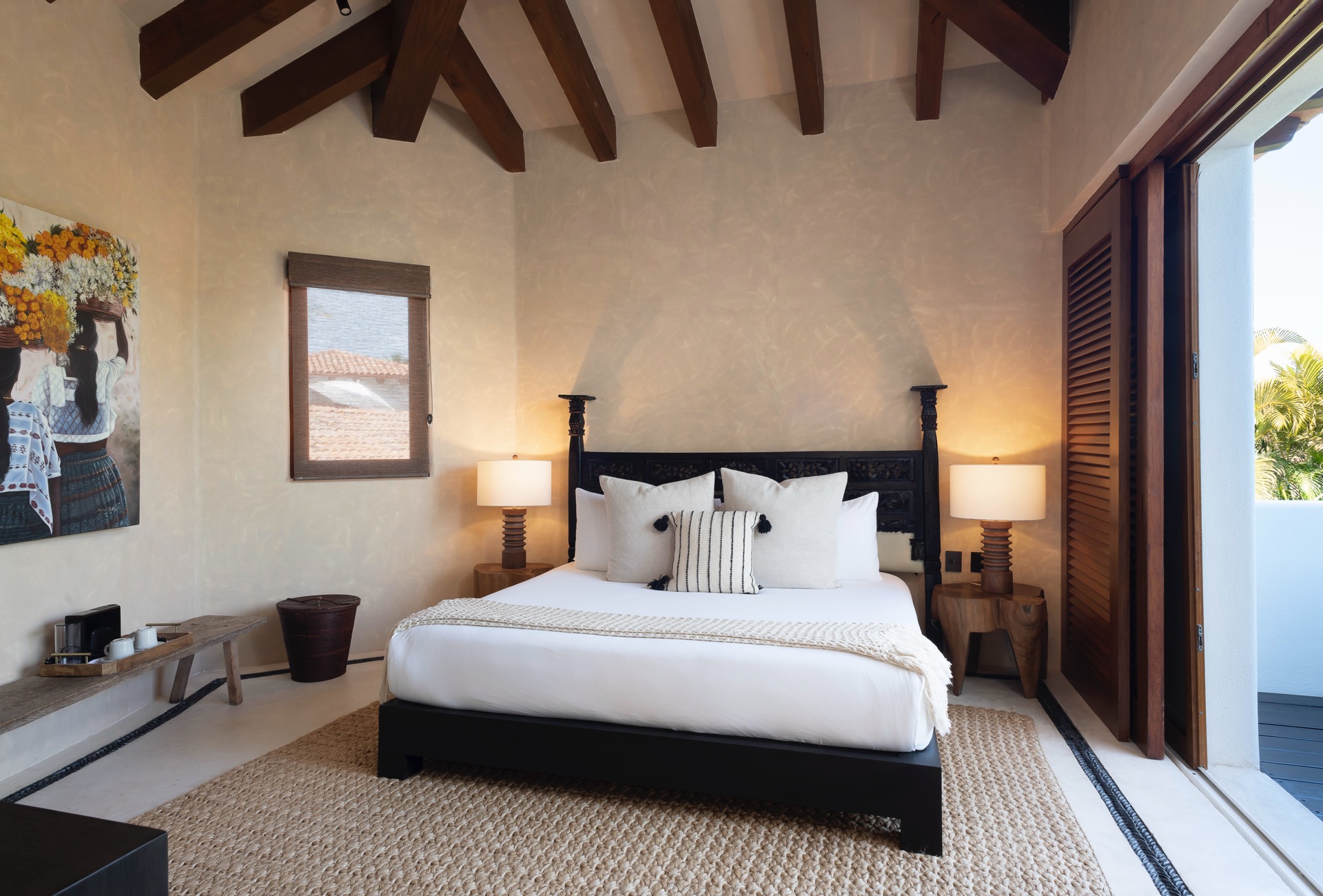 Casa%20del%20faro%20la%20punta%20estates%20punta%20mita%20(3)