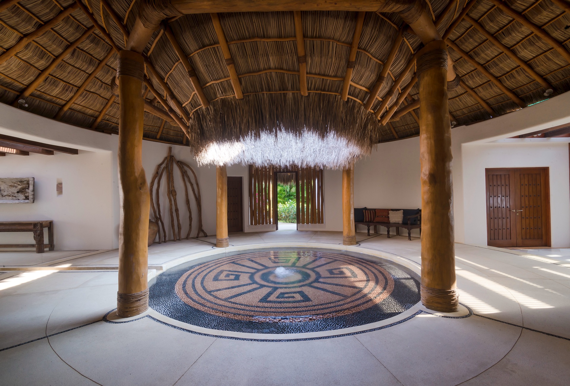 Casa%20del%20faro%20la%20punta%20estates%20punta%20mita%20(4)