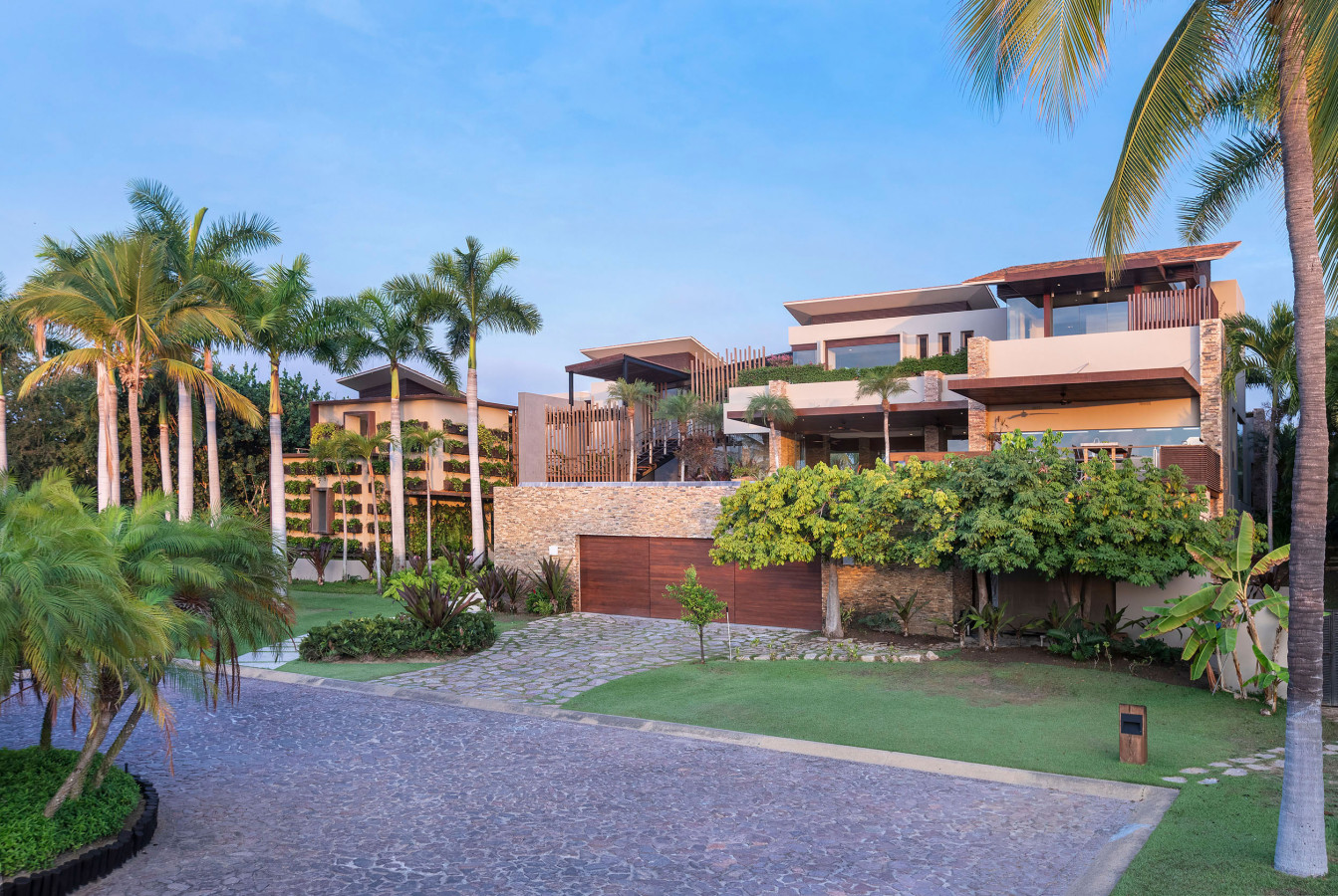 Casa Herradura – 6-Bedroom Golf-View Villa in Lagos del Mar, Punta Mita — space 36
