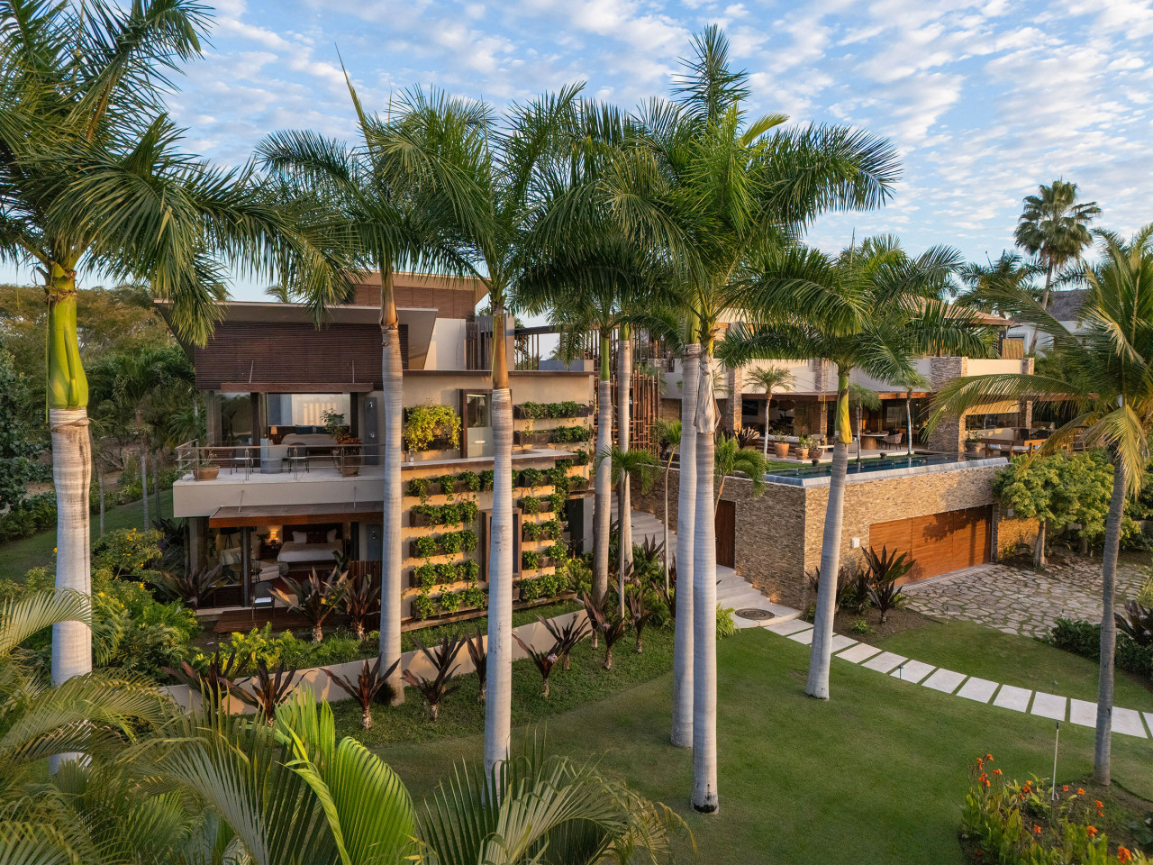Casa Herradura – 6-Bedroom Golf-View Villa in Lagos del Mar, Punta Mita — space 39