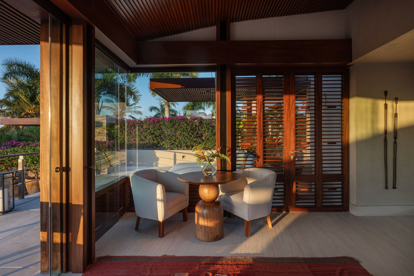Casa Herradura – 6-Bedroom Golf-View Villa in Lagos del Mar, Punta Mita — dining and entertaining area — luxury villa in Punta Mita