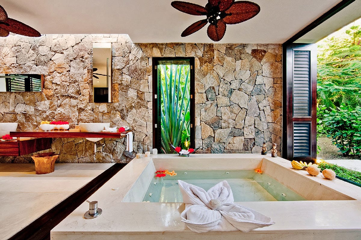 Casa Kalika – 6-Bedroom Ocean-View Villa in Lagos del Mar, Punta Mita — space 10