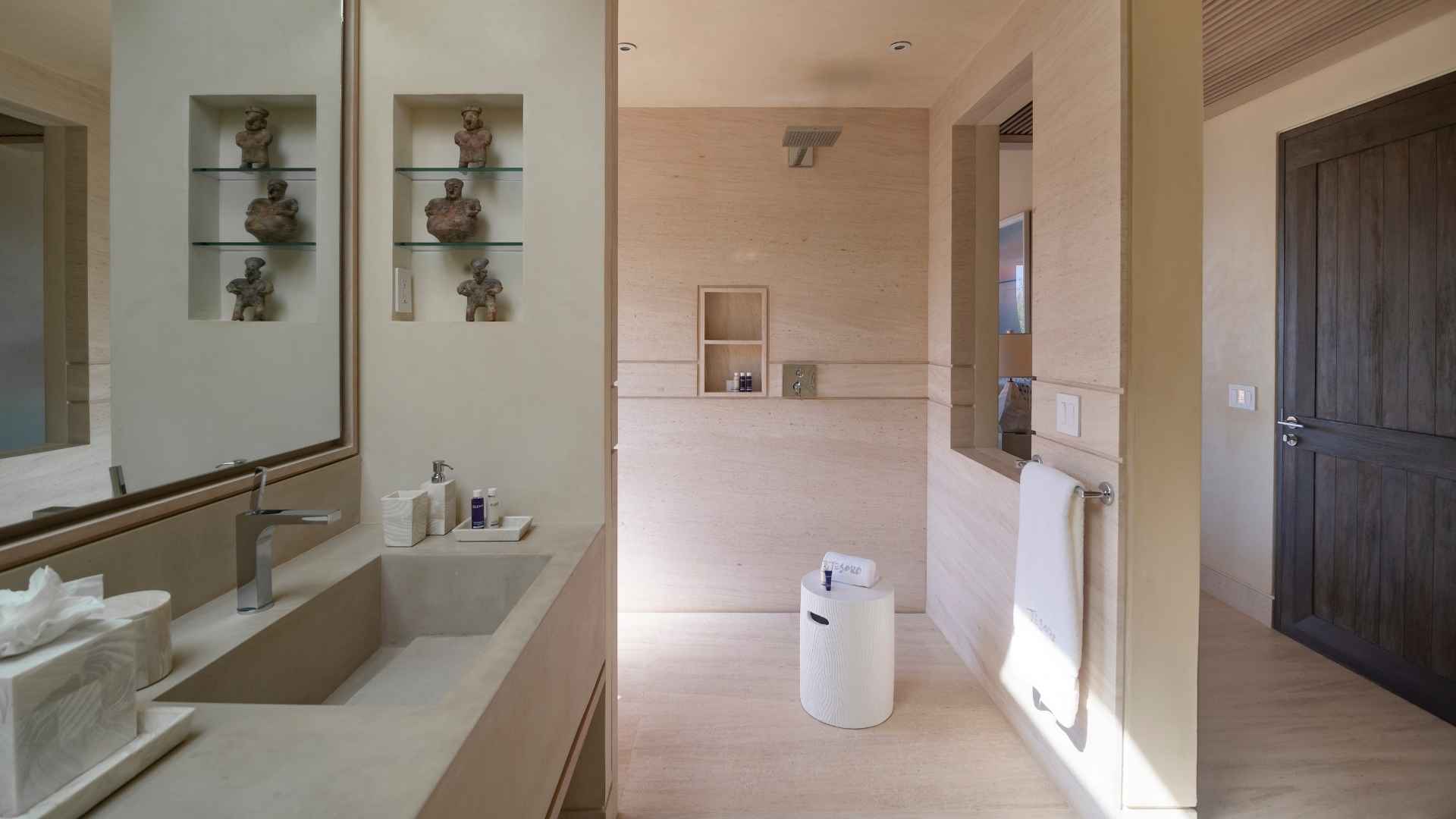 Casa Tesoro — space 24