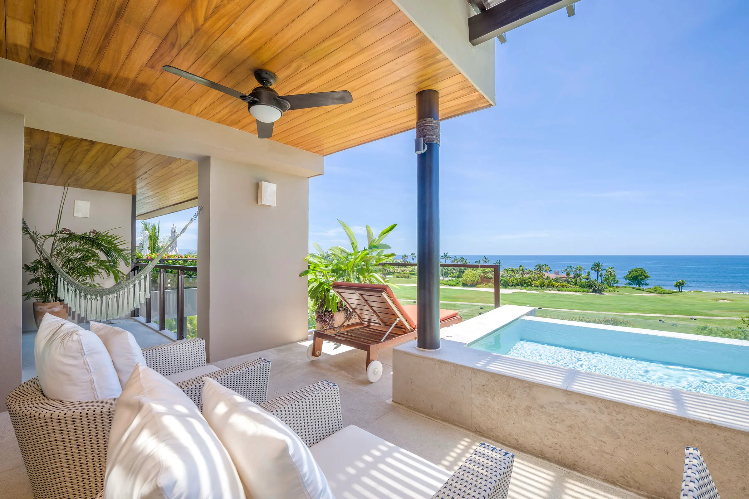 Condo La Joya — space 25