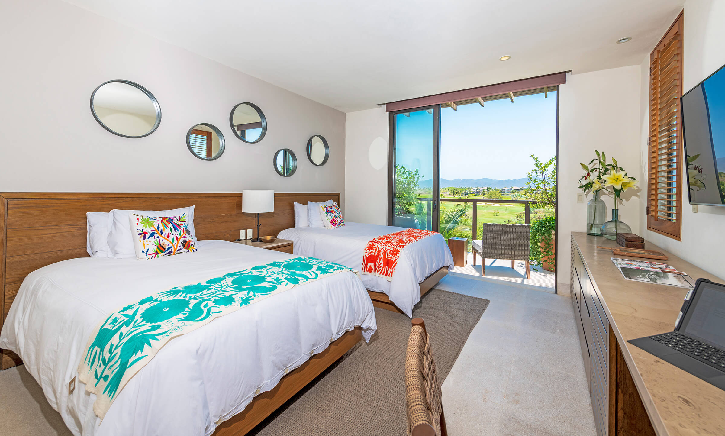 Condo Piscis — space 8