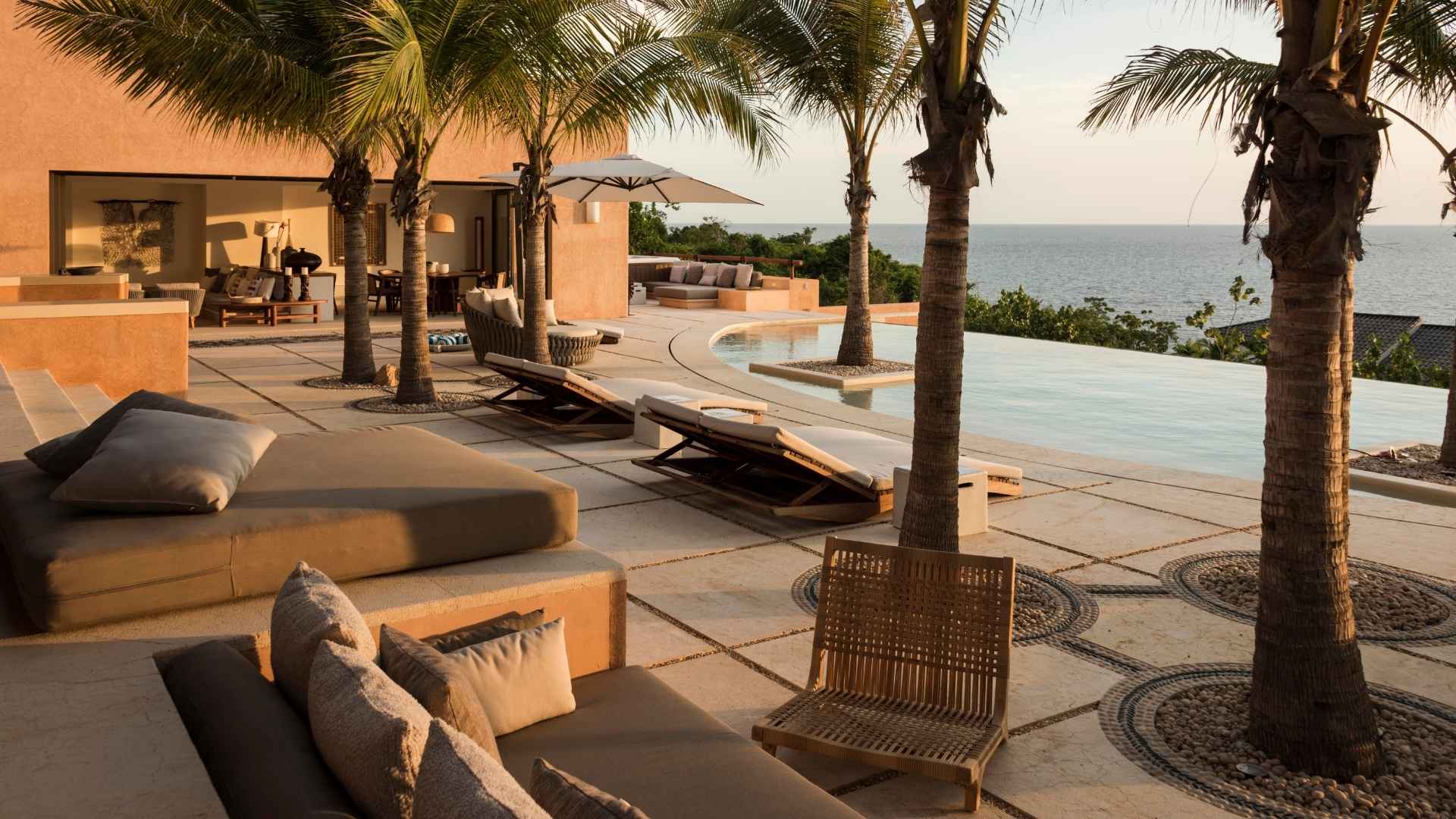Estate Las Palmas — space 8