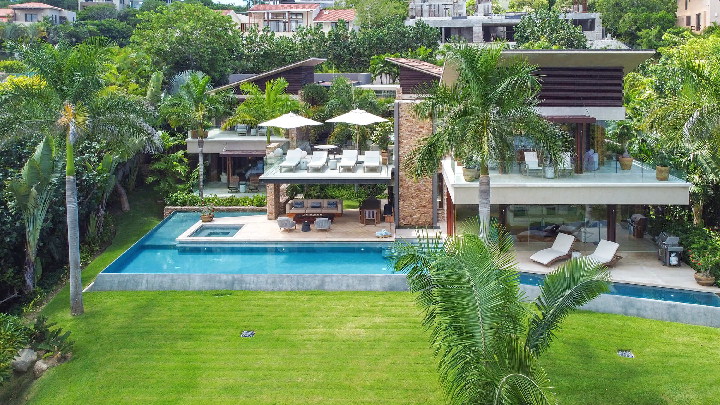 Kupuri%2030%20estate%20taurus%20punta%20mita%20(3)