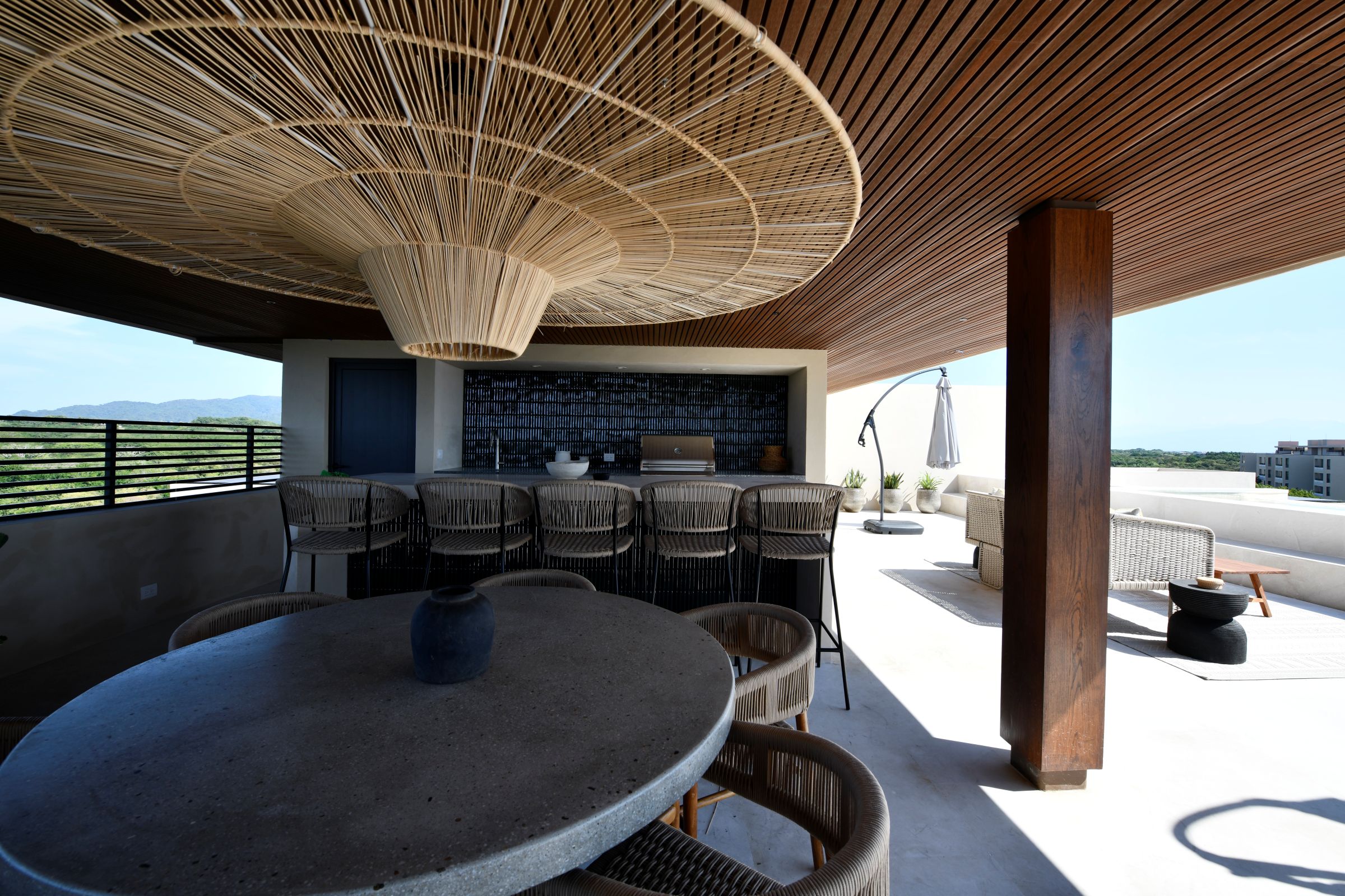 Rooftop Oasis — space 21