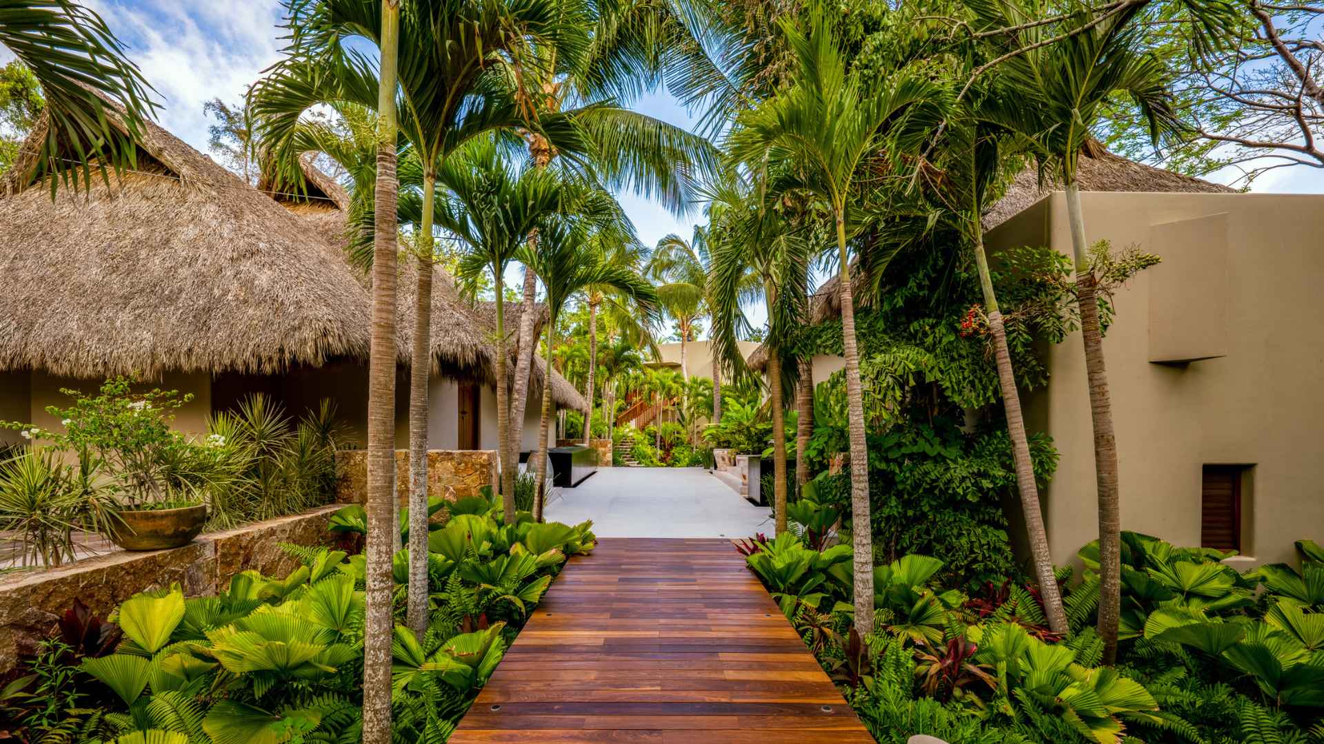 Akama Villa • Rancho 12 • Punta Mita — space 18