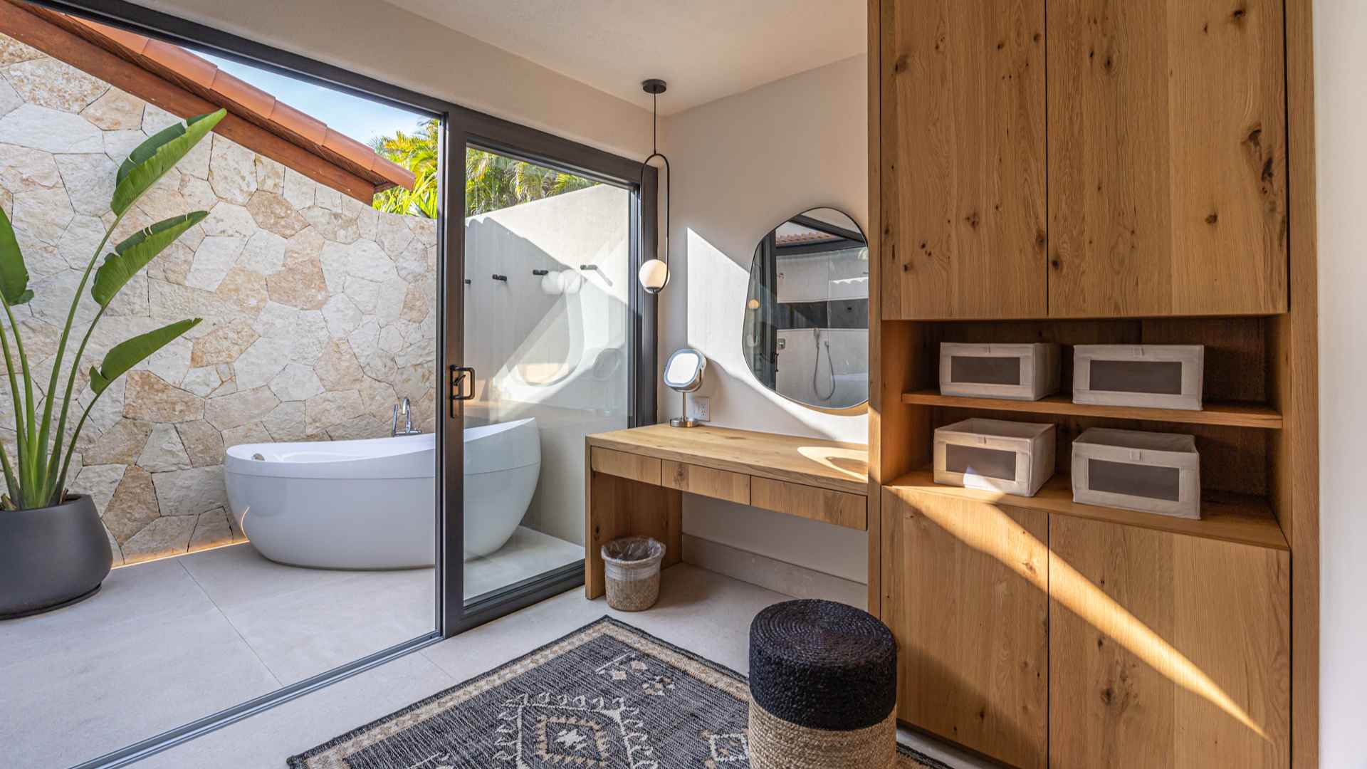 Villa Lagos 16 — space 21