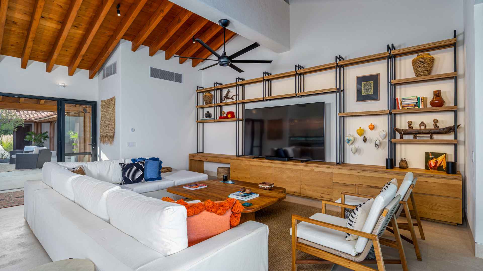 Villa Lagos 16 — space 38