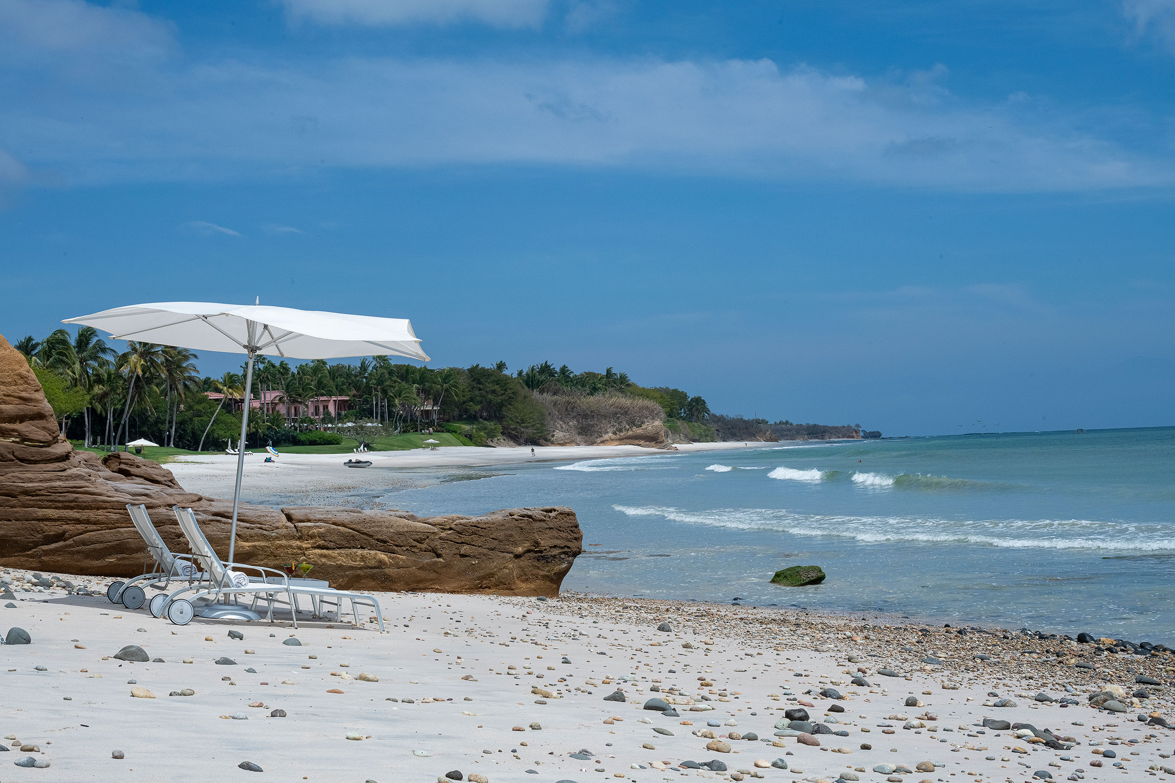 Villa Luna Mar – 6-Bedroom Oceanfront Villa in Ranchos Estates, Punta Mita — space 7