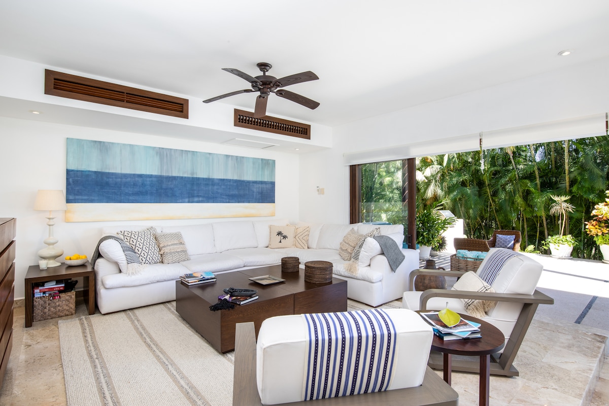Villa Serenata – 4-Bedroom Golf-View Villa in La Serenata, Punta Mita — exterior view — luxury villa in Punta Mita
