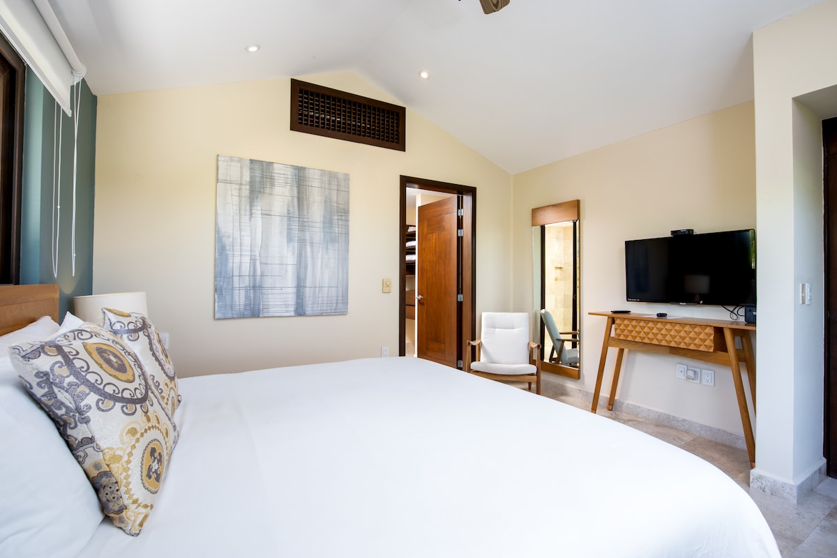 Villa Serenata – 4-Bedroom Golf-View Villa in La Serenata, Punta Mita — space 30