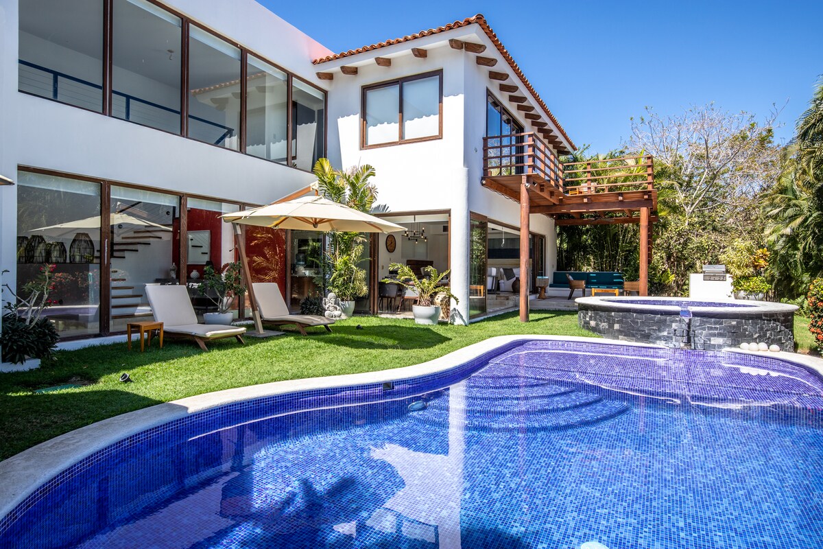 Villa Serenata – 4-Bedroom Golf-View Villa in La Serenata, Punta Mita — space 48