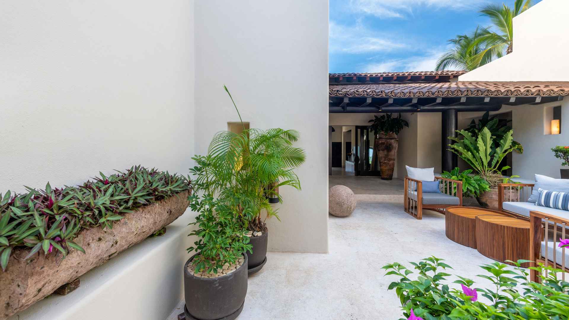 Villa Presidential — space 23
