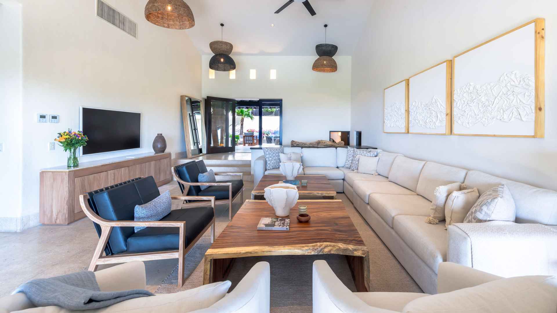 Villa Presidential — space 37